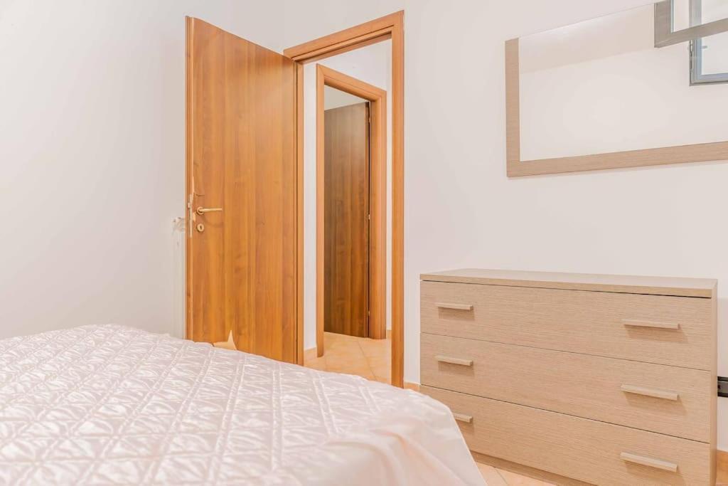 Relax In Nature And Lake Free Parking Luino Exterior foto
